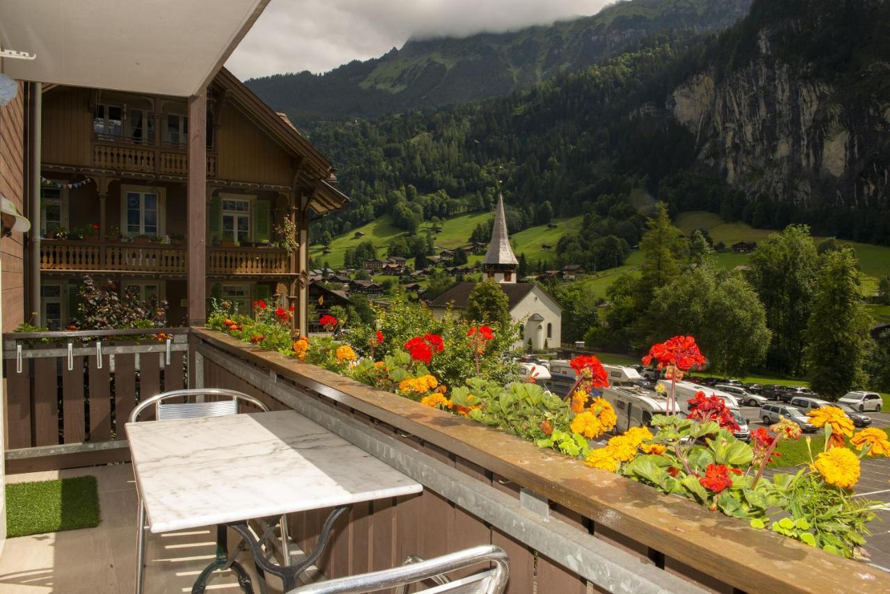 Lauterbrunnen Staubbach Beautiful Waterfall Apartment Exterior photo