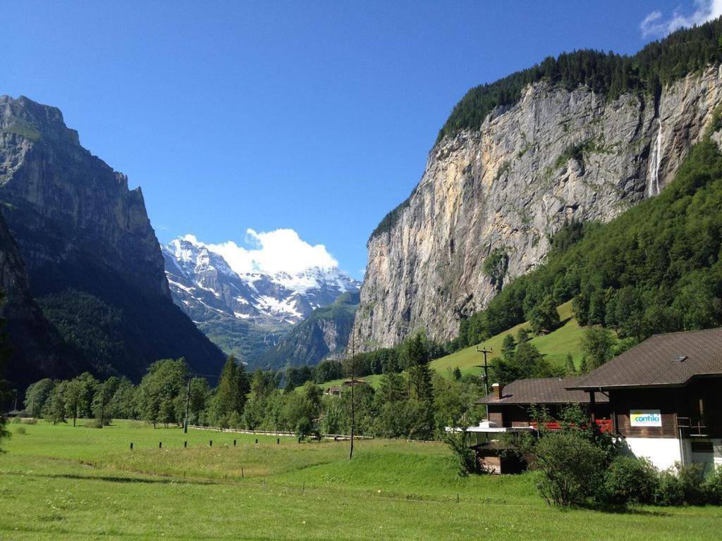 Lauterbrunnen Staubbach Beautiful Waterfall Apartment Exterior photo